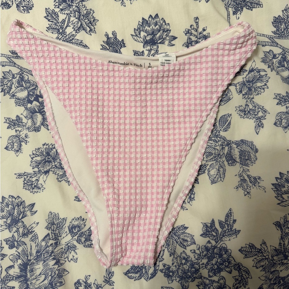 Abercrombie & Fitch Pink Textured Bikini Bottom Size S